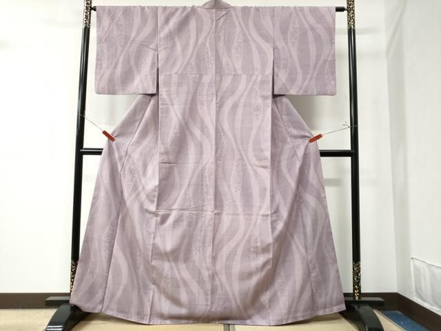 平和屋着物 本場結城紬 重要無形文化財 80亀甲 飛び亀甲柄 よろけ縞 吉祥文 さが美扱い 正絹 CAAZ3042yc