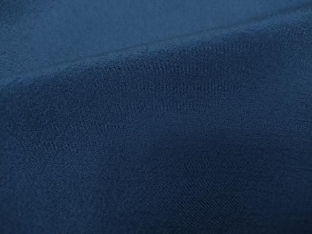 上質な色無地 濃紺地