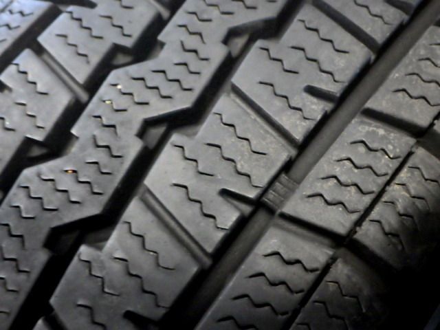 SV01●145|80R12 80|78N