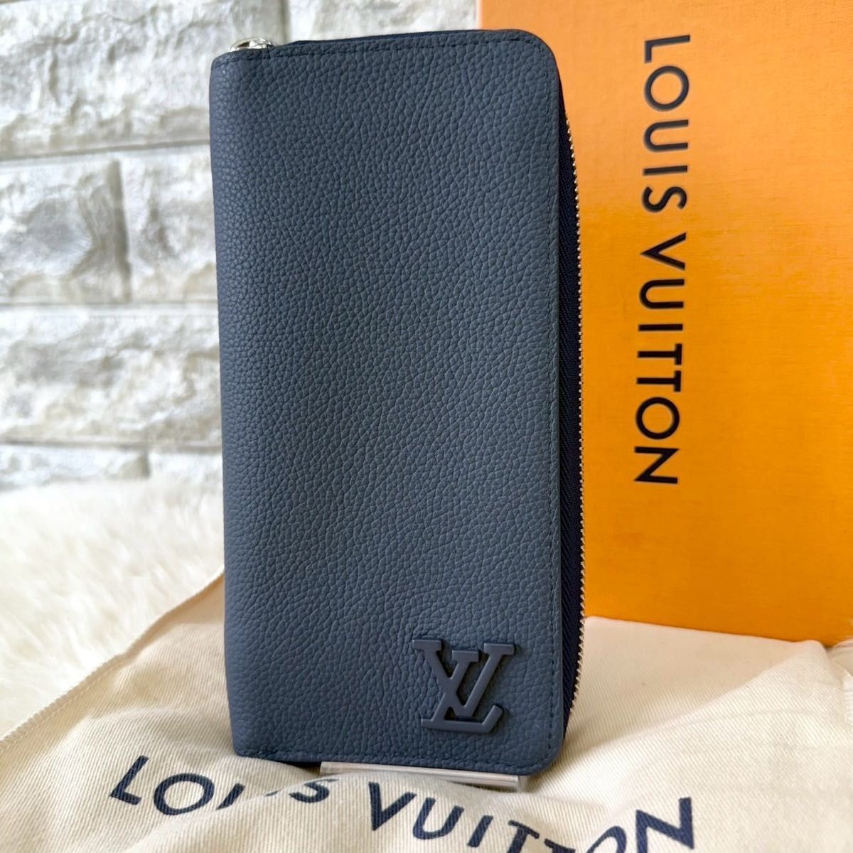 超 Louis vuitton ルイヴィトン アエログラムヴェルティカル ジッピーウォレット 長財布 M81767 ICタイプ