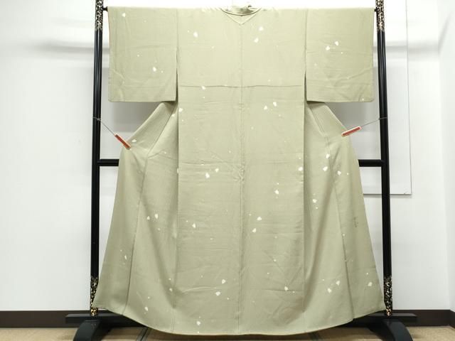 平和屋着物 上質な小紋 作家物 舞花びら 鈴乃屋扱い 正絹 CAAZ8827th