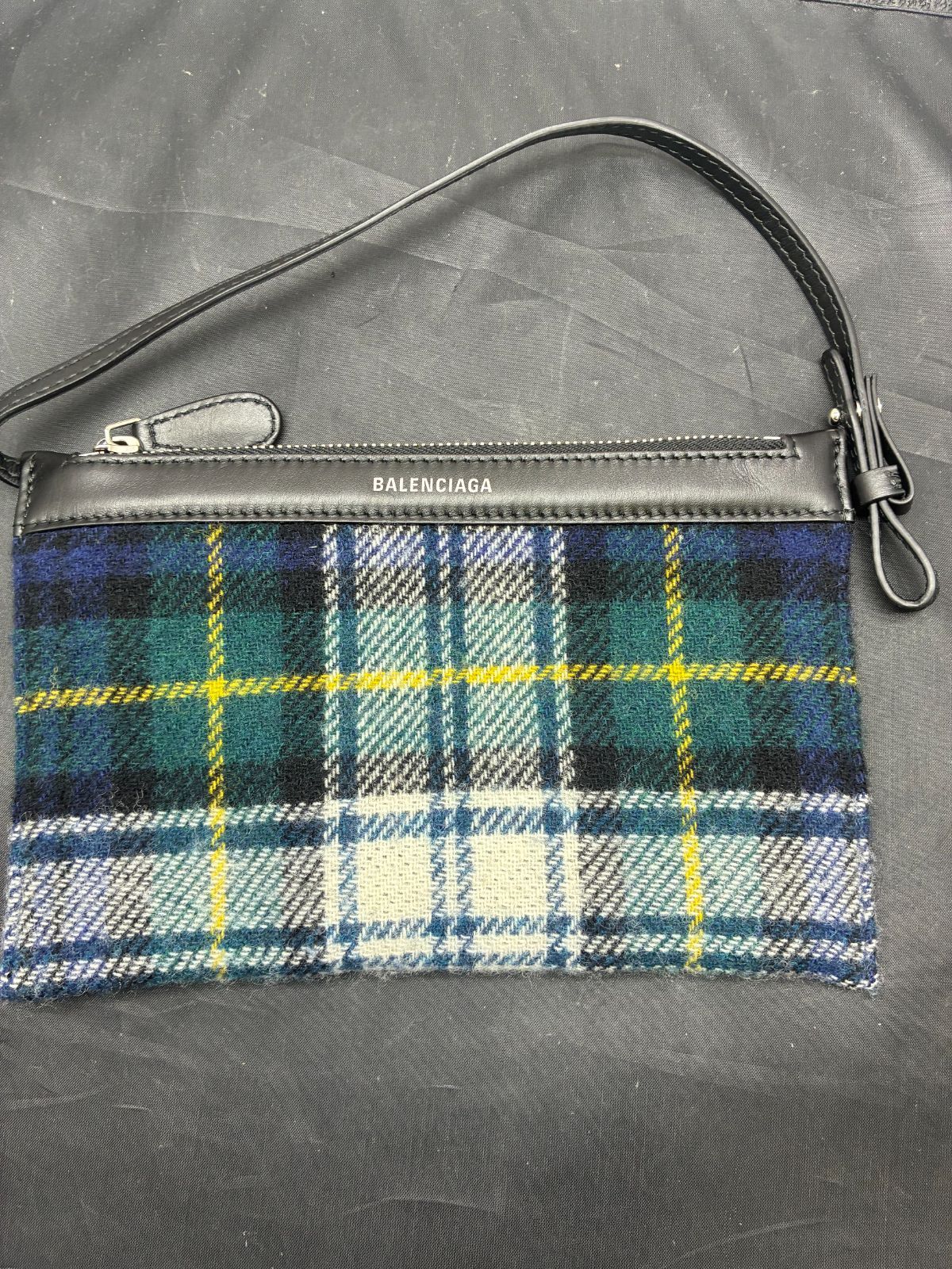バレンシアガ ポーチ 付属ポーチ ウール系 チェック柄 B25101663