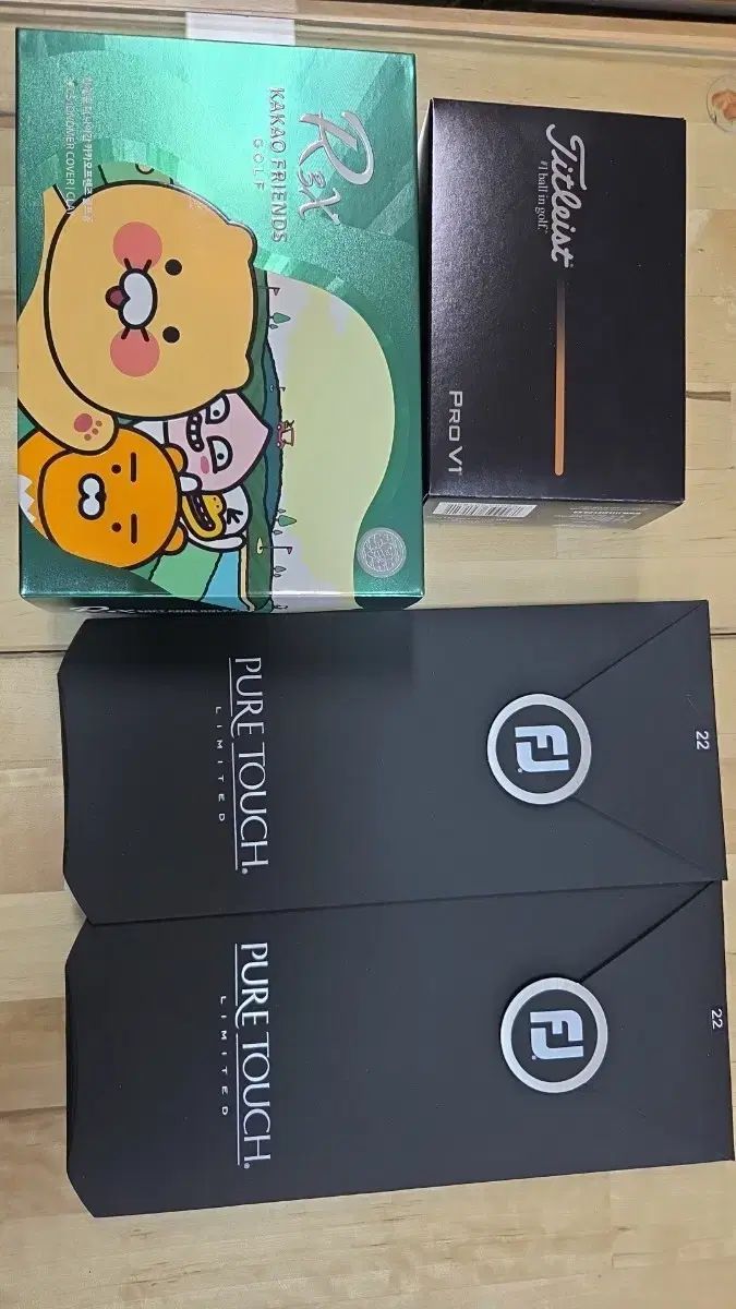 KAKAO FRIENDS カカオフレンズ ゴルフボール Titleist ProV1 FootJoy フットジョイ 手袋