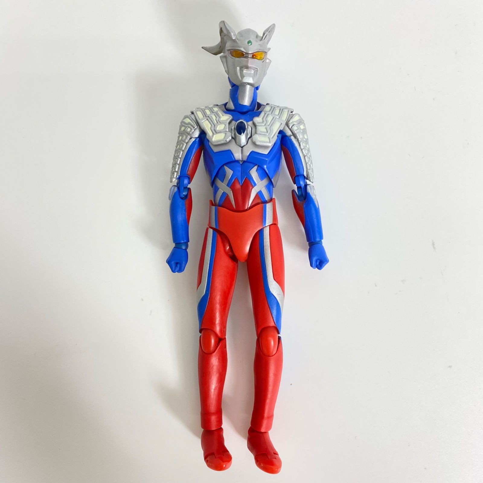 バンダイ ULTRA-ACT ウルトラマンゼロ 可動フィギュア 特撮ヒーロー 円谷プロ アクションフィギュア