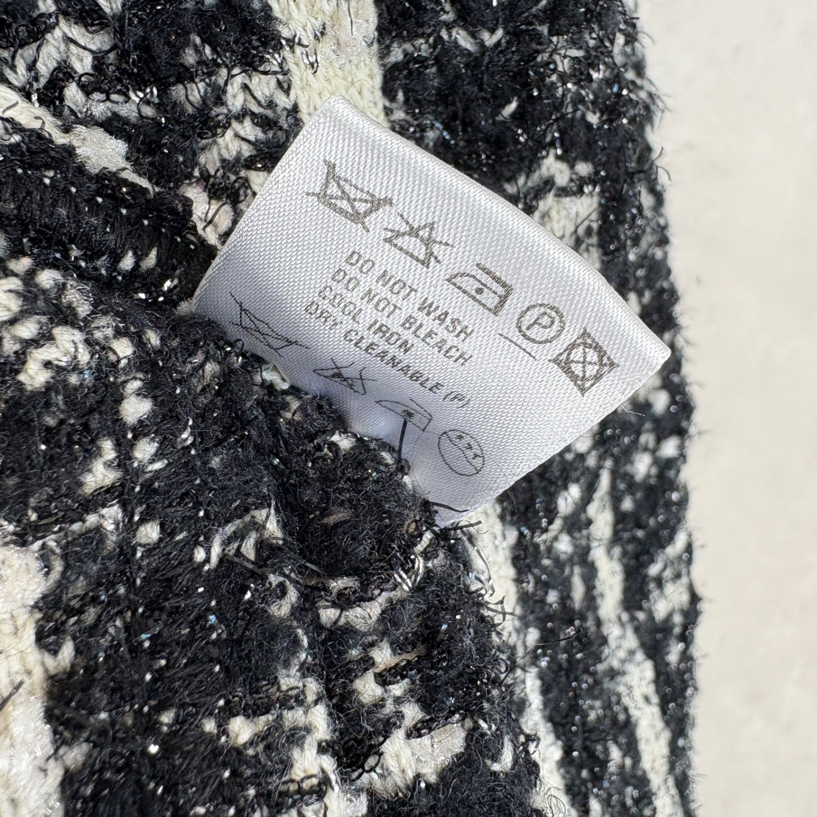 ESCADA エスカーダ ラメ糸 ツイード ジャケット 大きいサイズ - メルカリ