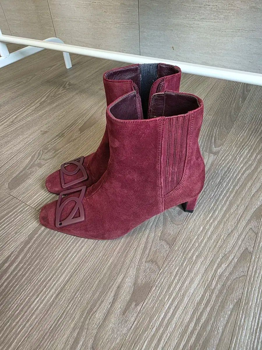 マイン スウェード