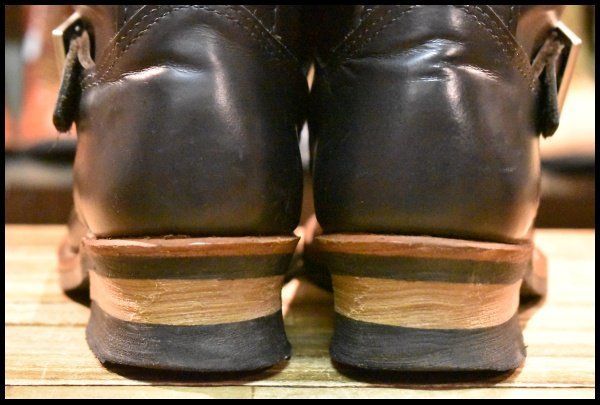 スチールトゥ ブーツ