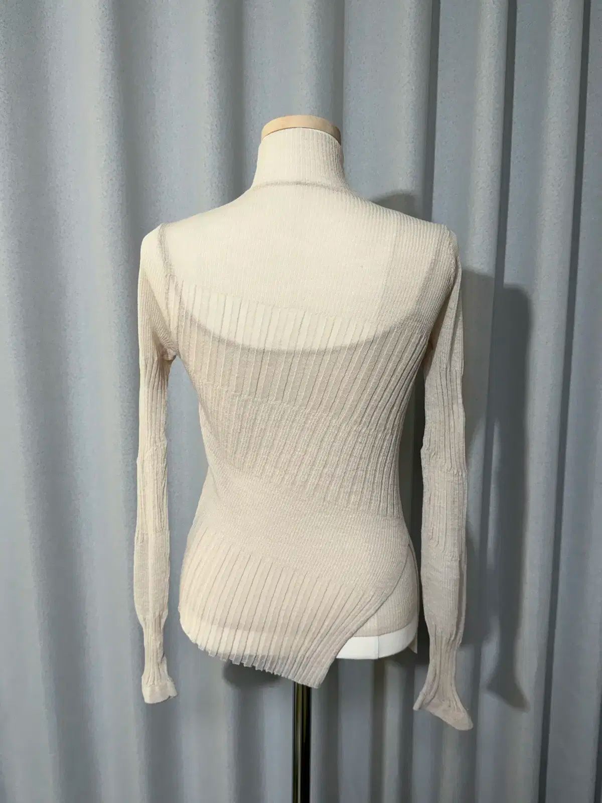 ミシャ シースルー 斜めボーダー タートルネック ニット ペール ベージュ -