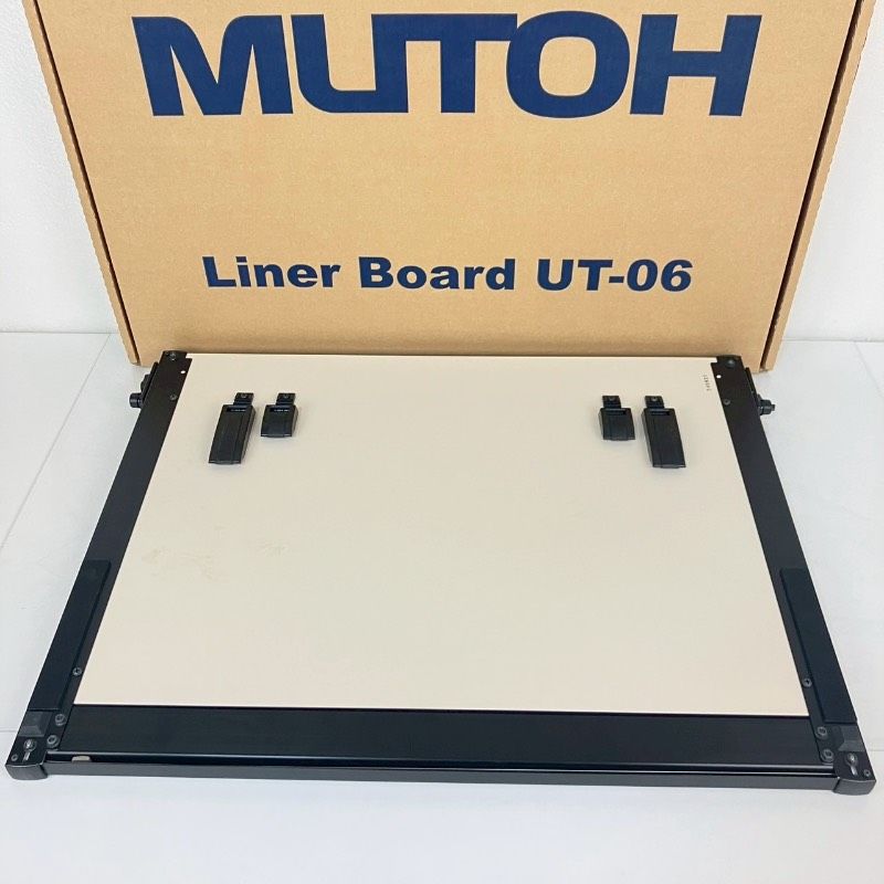ライナーボード UT-06