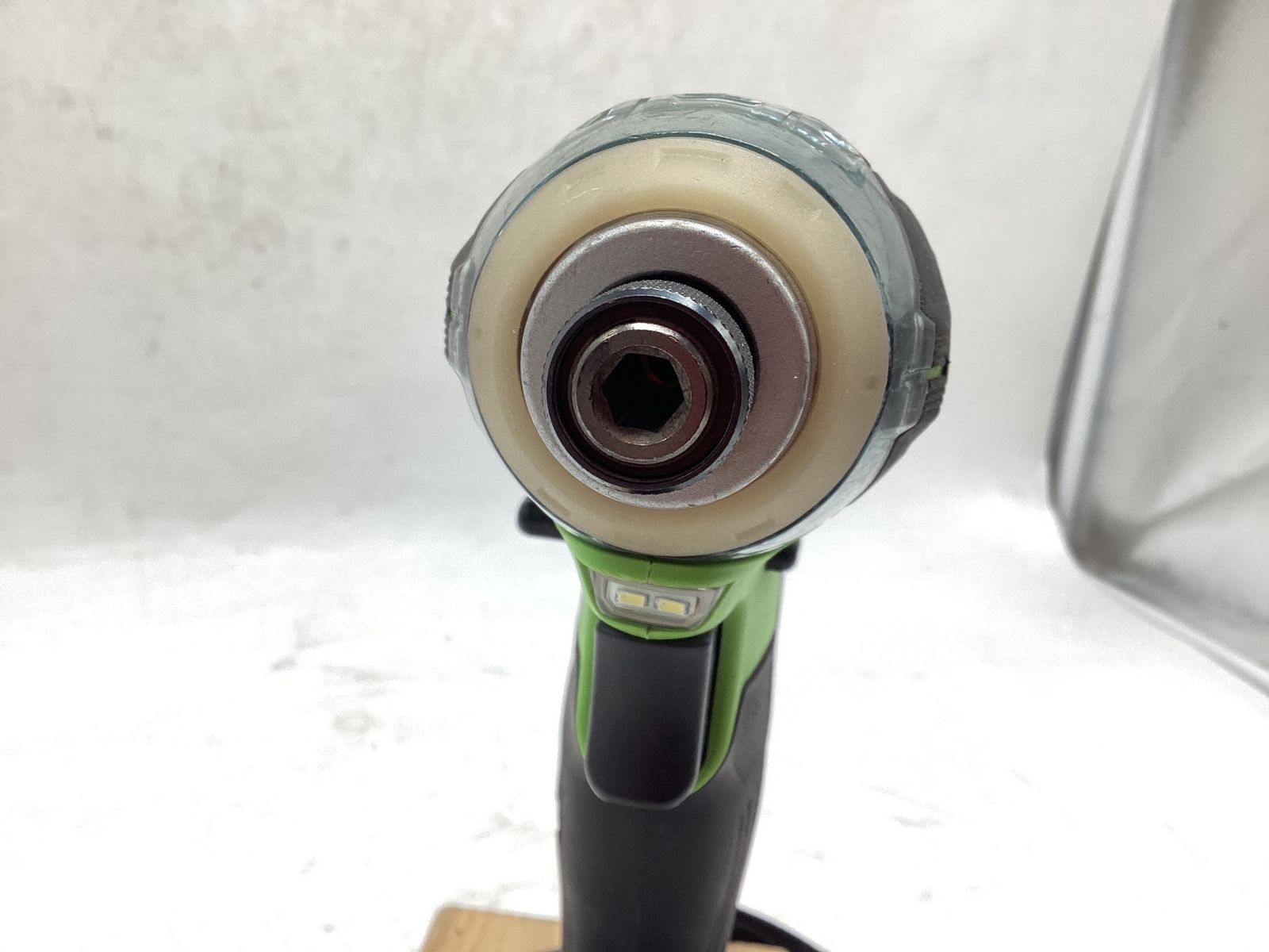 TD170DZ ITAJ28DVB42S