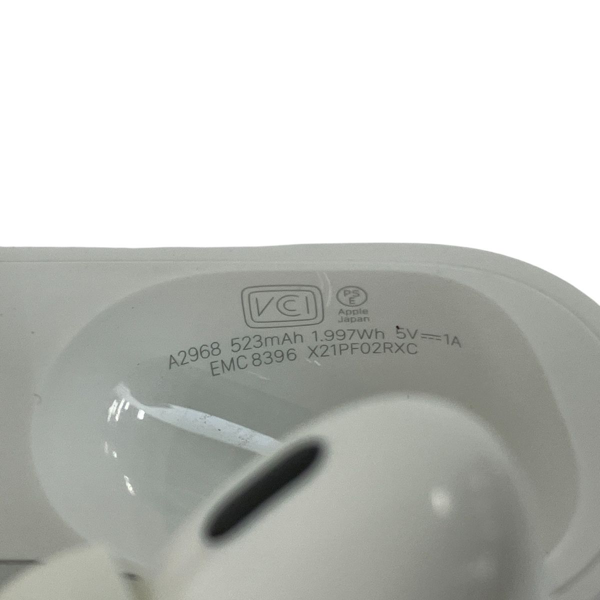 Apple AirPods Pro 第2世代 A2968 ワイヤレイヤホン アップル エアポッズ Y10561180