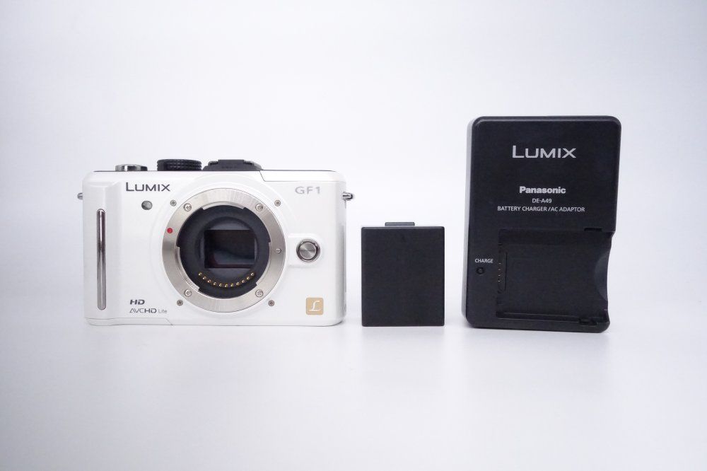 Panasonic パナソニック LUMIX DMC-GF1 ホワイト ボディ D10080A1