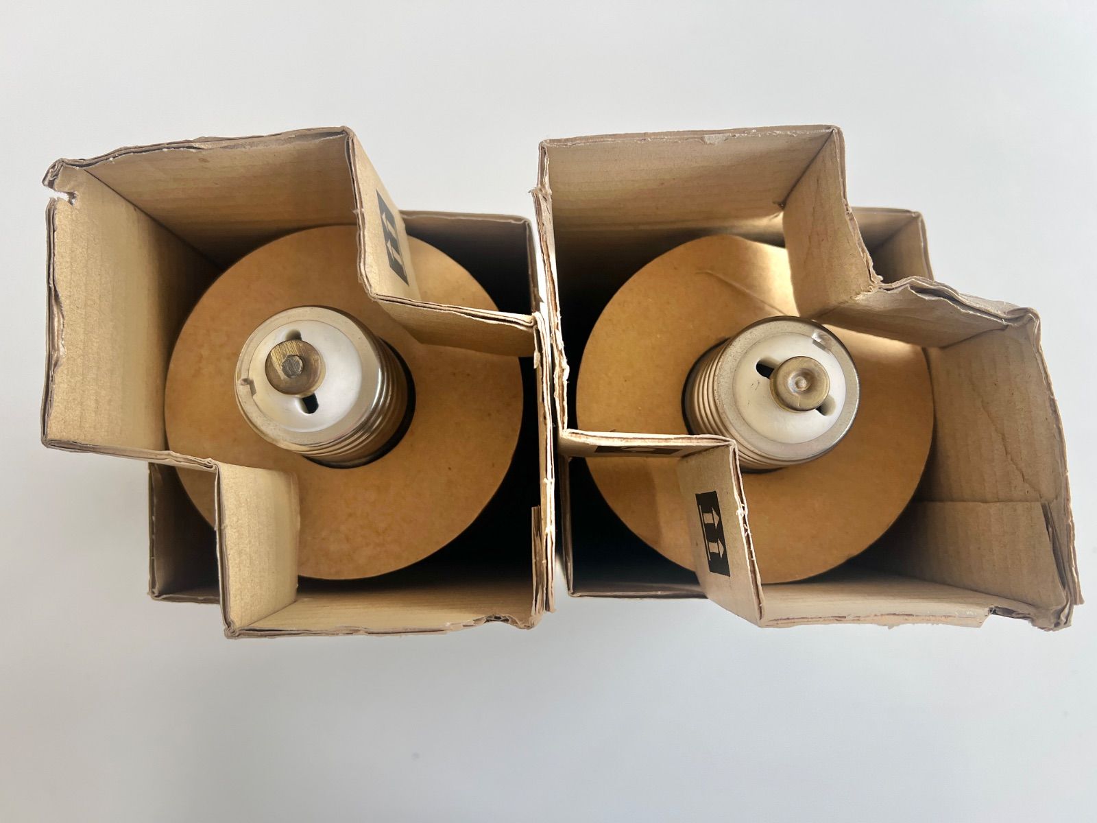 岩崎電気 メタルハイライドランプ 250ワット MF250LSH BUP IWASAKI EYE HID LAMP ２個セット MARWIL-DEMENAGEMENTS_CH