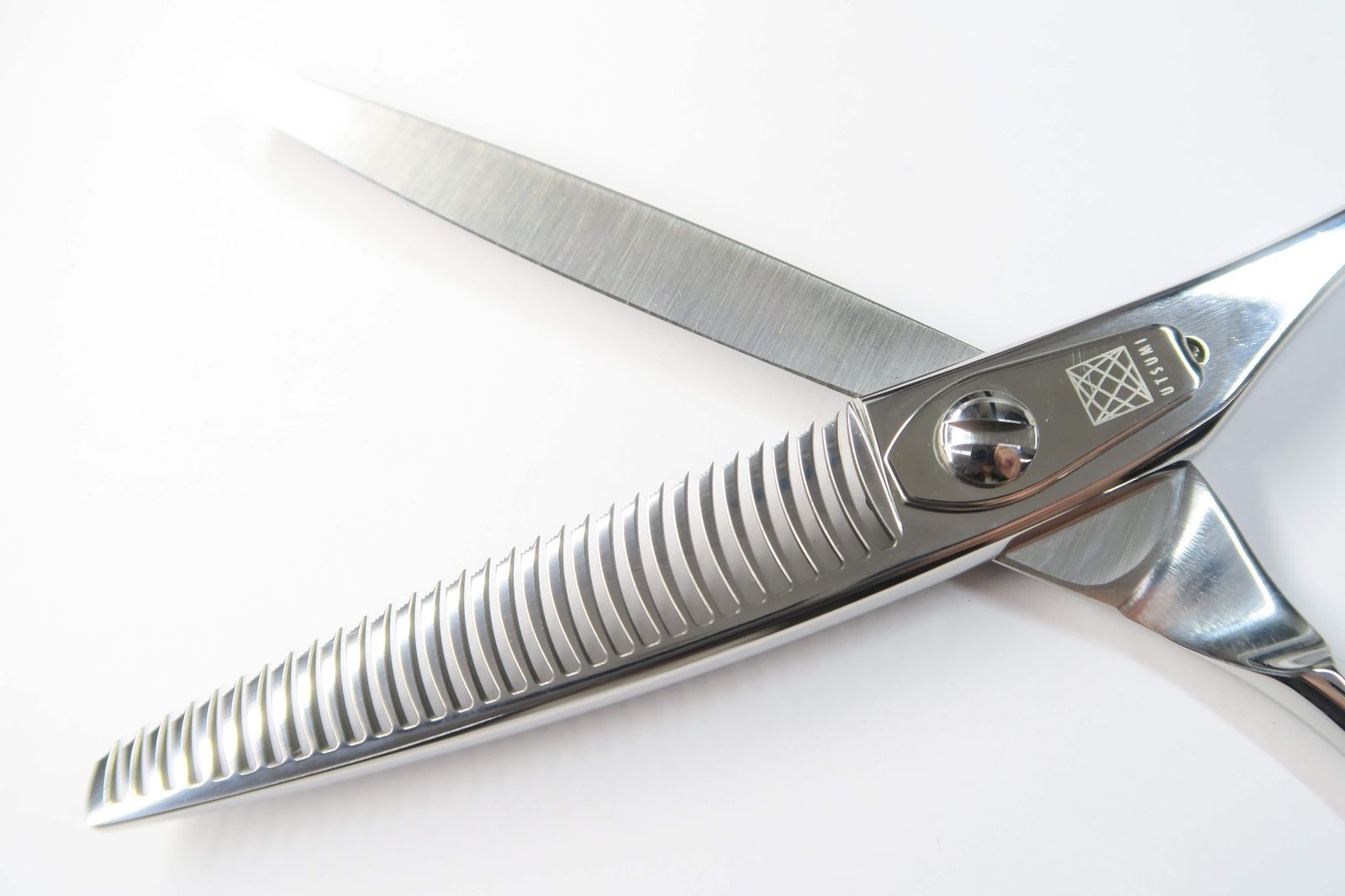 Sランク【UTSUMI ウツミ 内海】 OF30 セニング 6.0インチ 右利き