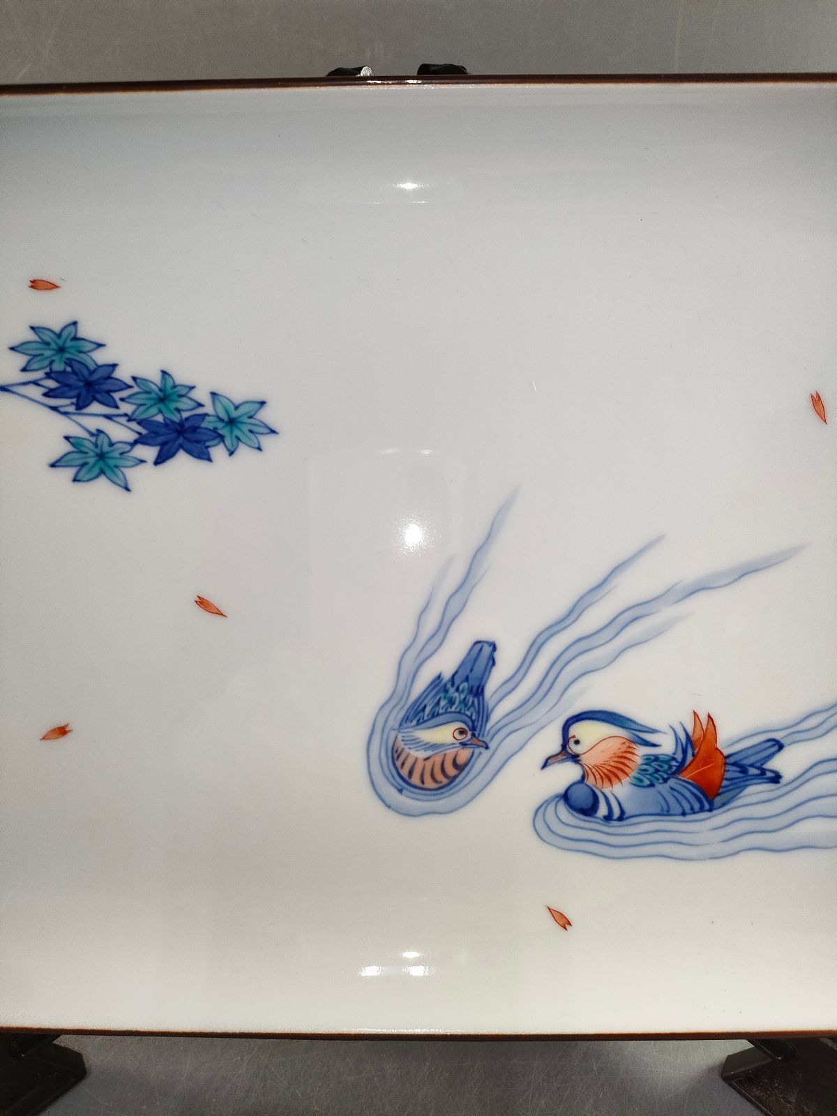 S10-3/有田焼/宮内庁御用達 十四代辻常陸製/染錦鴛鴦文盛皿/飾皿/懐石