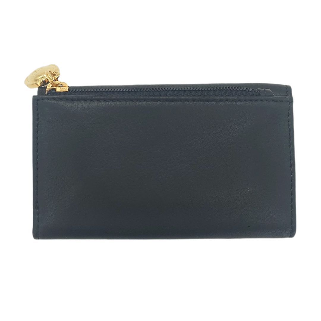 ファスナーポケット付き