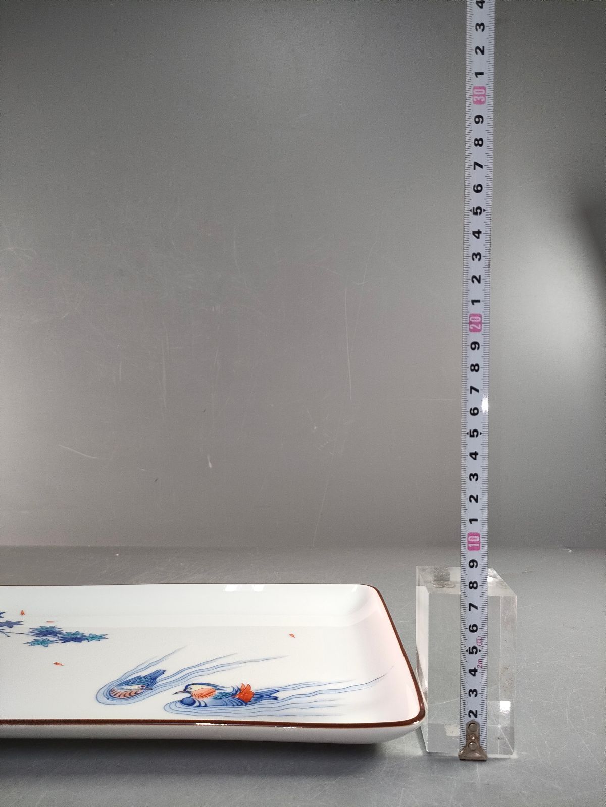 S10-3/有田焼/宮内庁御用達 十四代辻常陸製/染錦鴛鴦文盛皿/飾皿/懐石