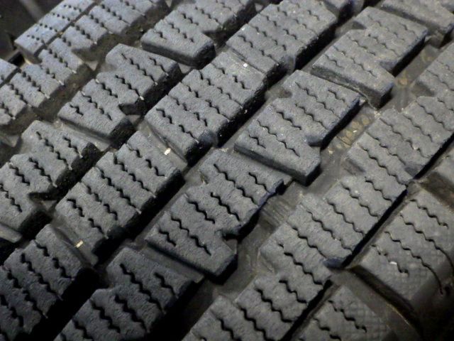 約7～8部山●BS W300●145|80R12