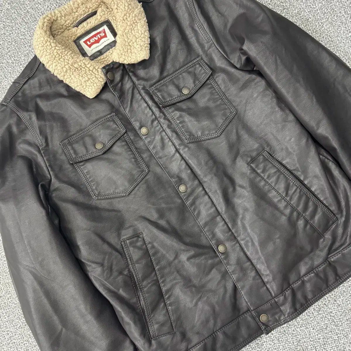 ライニング ラダー