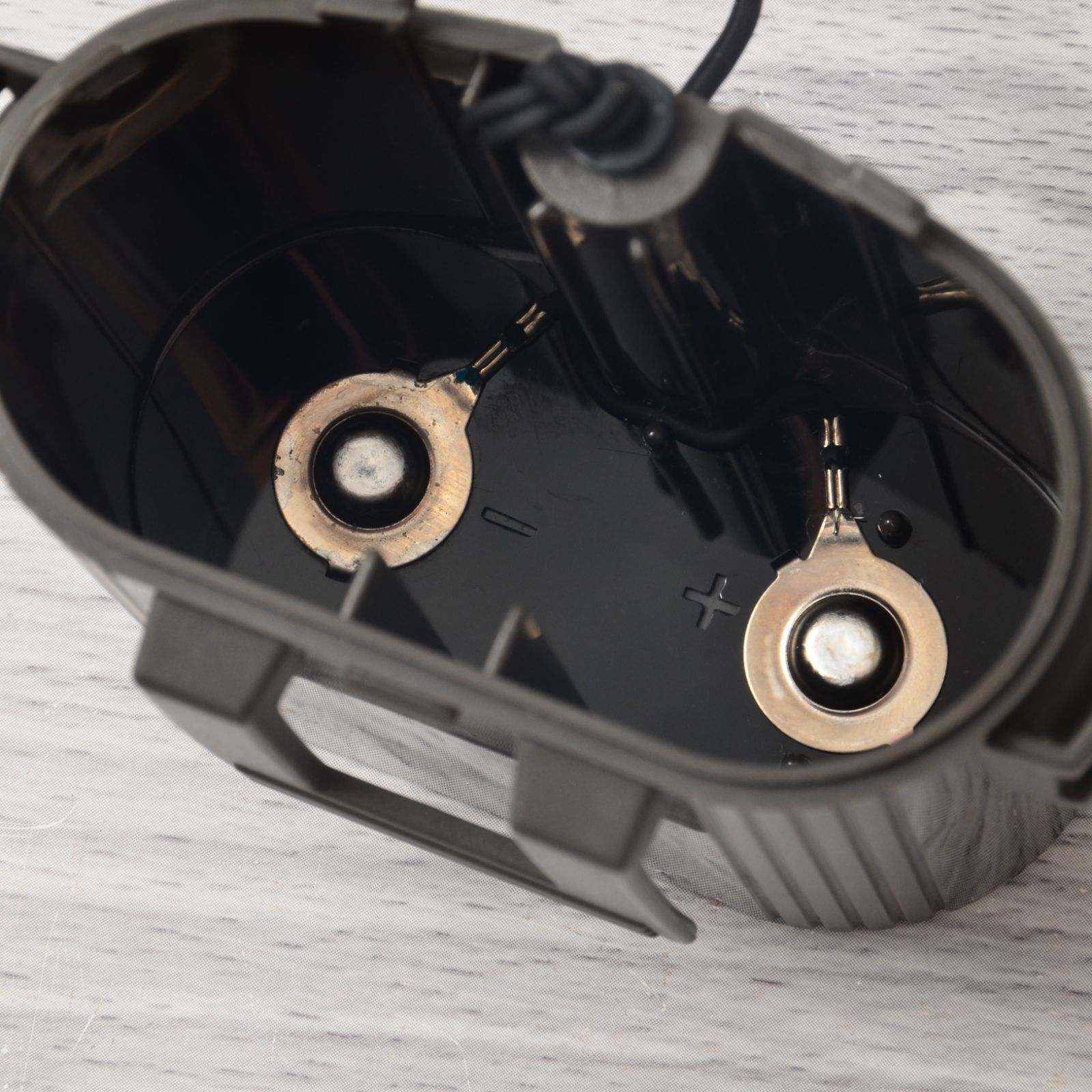 電池ボックス付