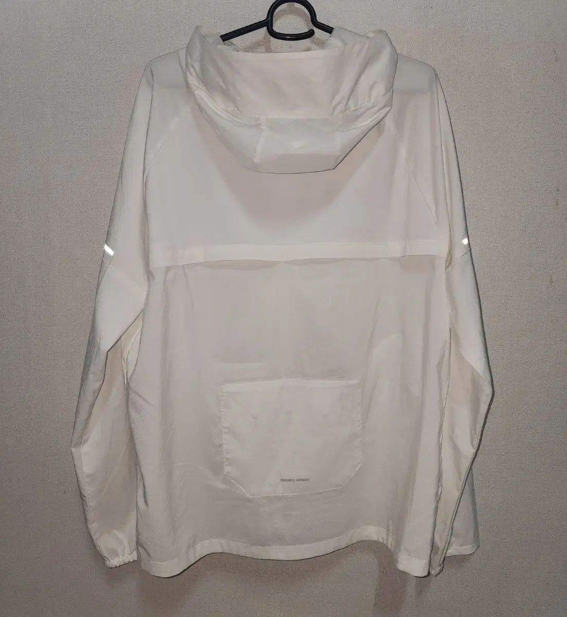 ナイキ ランニング ウィンドブレーカー ジャケット