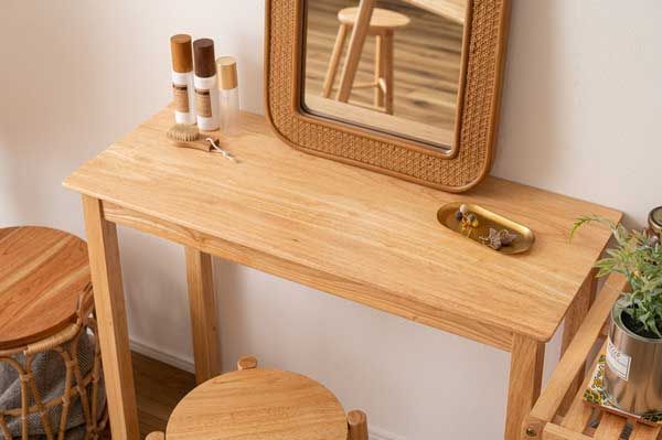 ラバーウッド のシンプルデスク