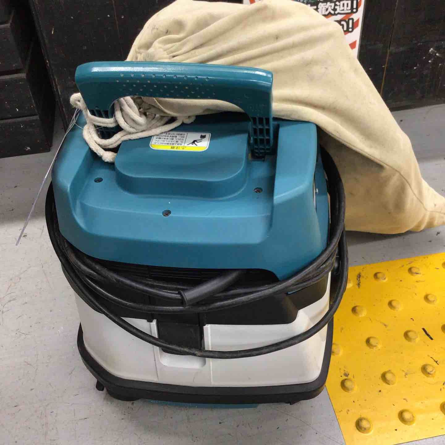 マキタ makita 集じん機 乾式 484 P 戸田店