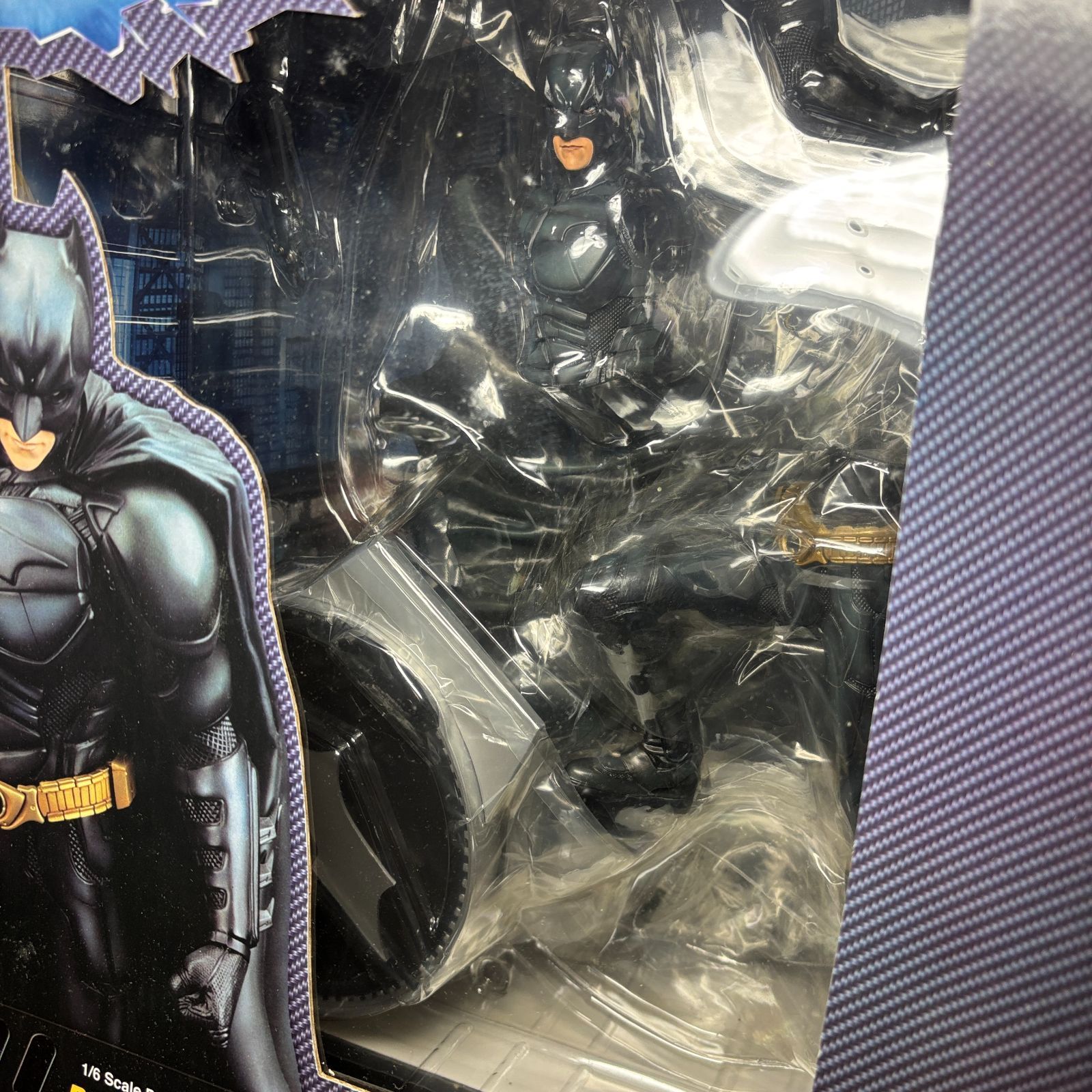 新品未開封】コトブキヤ バットマン ダークナイト ARTFX バットスーツ