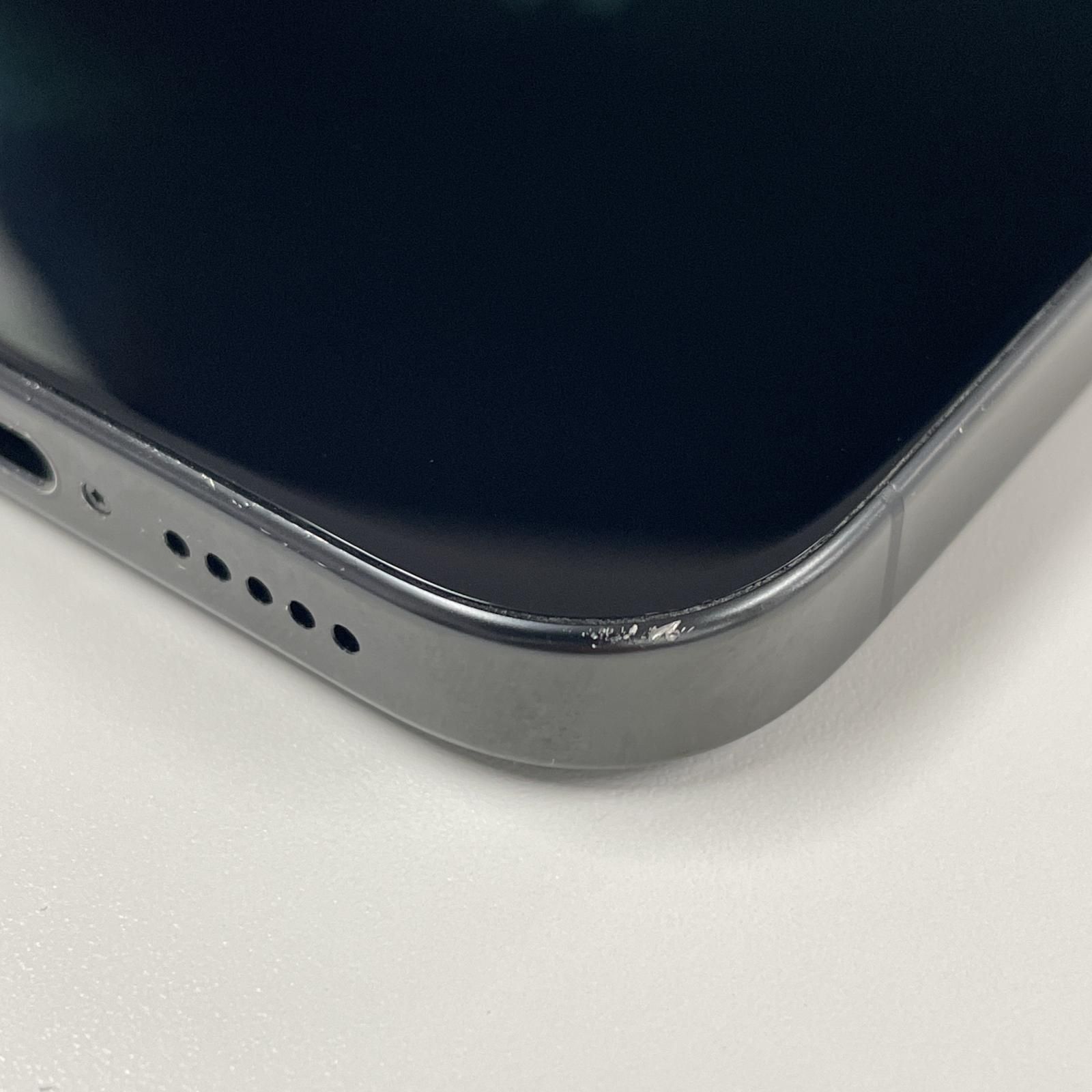 SIMフリー iPhone 16 Pro 128GB ブラックチタニウム - メルカリ