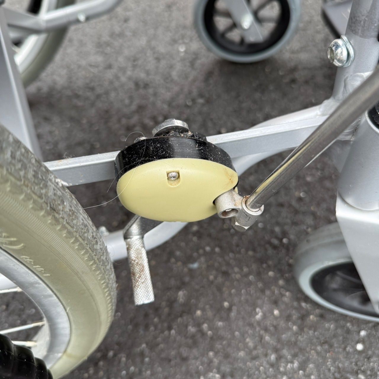 KAWAMURA カワムラ