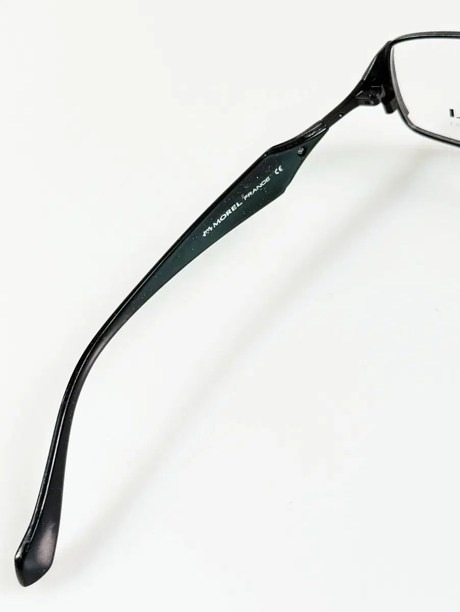 ブラック スリム