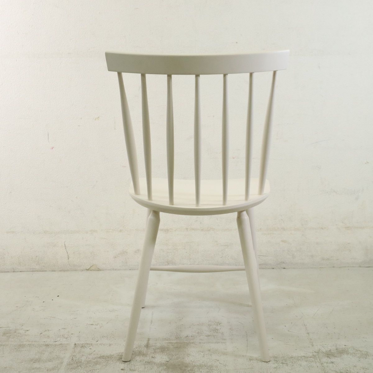 フープバックチェア ホワイト