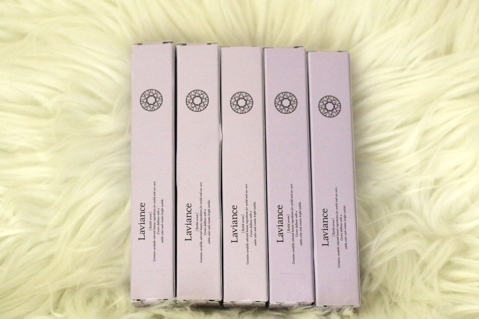 ラヴィアンス アイリッド美容液 内容量15g中約9割程残っています×5箱 セット