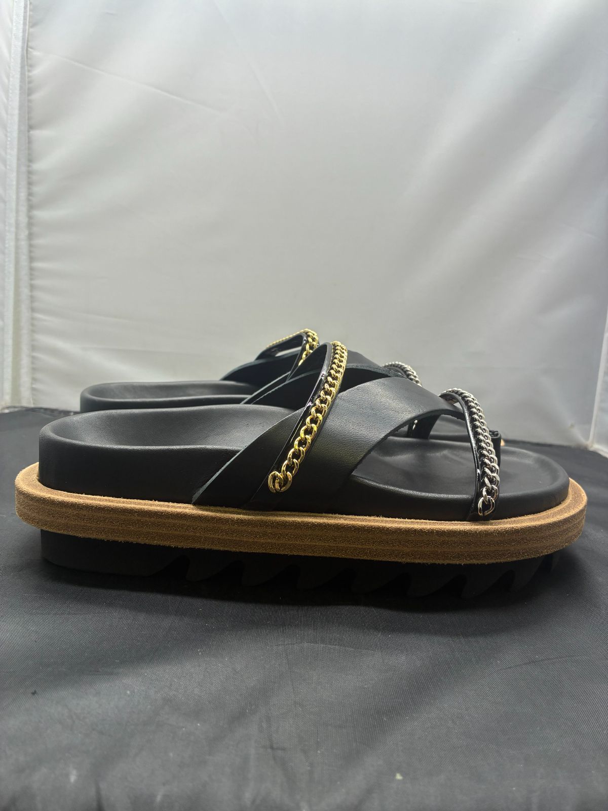 トングサンダル