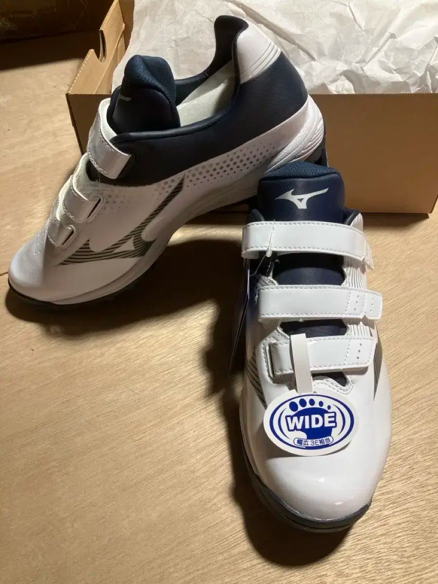 ミズノ 275mm バックル 人造芝 野球シューズ