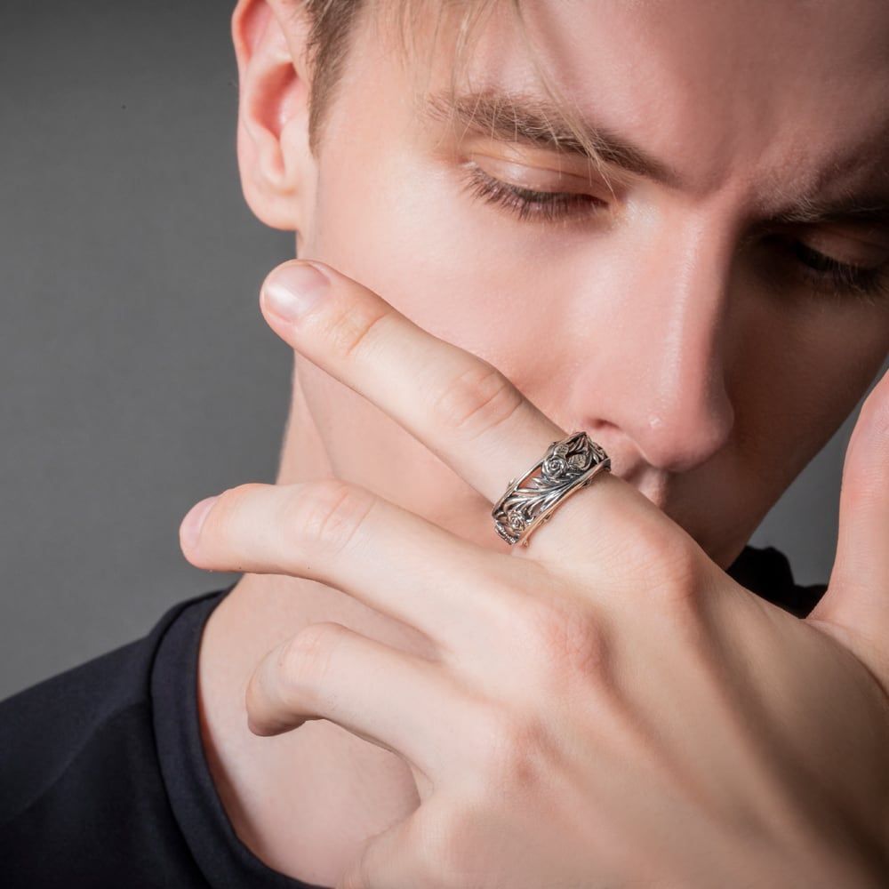 ローズカフリング アルテミスキングス シルバー ジュエリーブランド