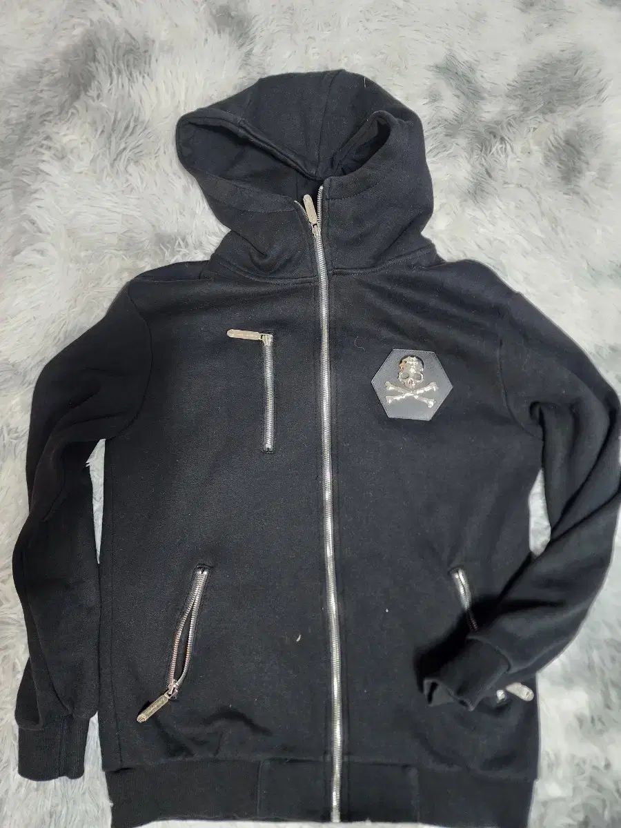 PHILIPP PLEIN(フィリッププレイン) スカル フードジップアップ PHILIPP PLEIN(フィリッププレイン) スカル フードジップアップ