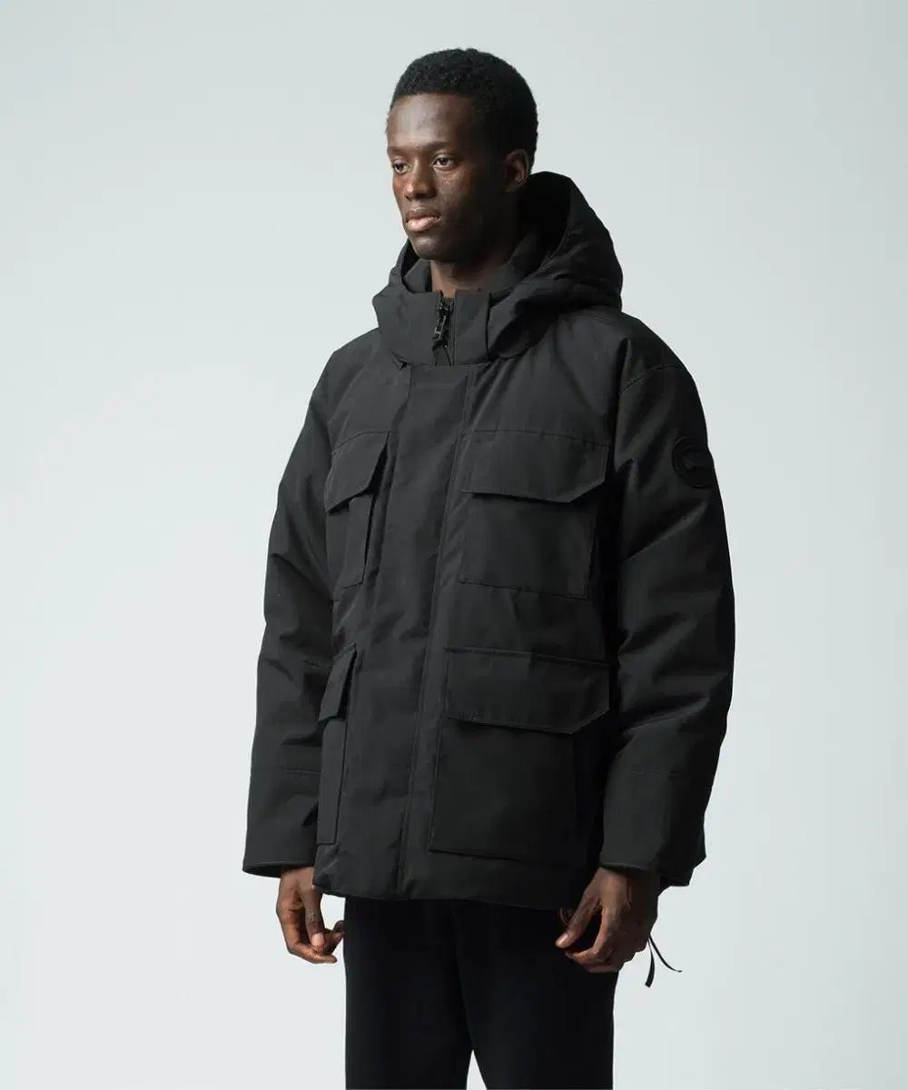 カナダグース メイトランドパーカ BLACK LABEL Mサイズ - メルカリ