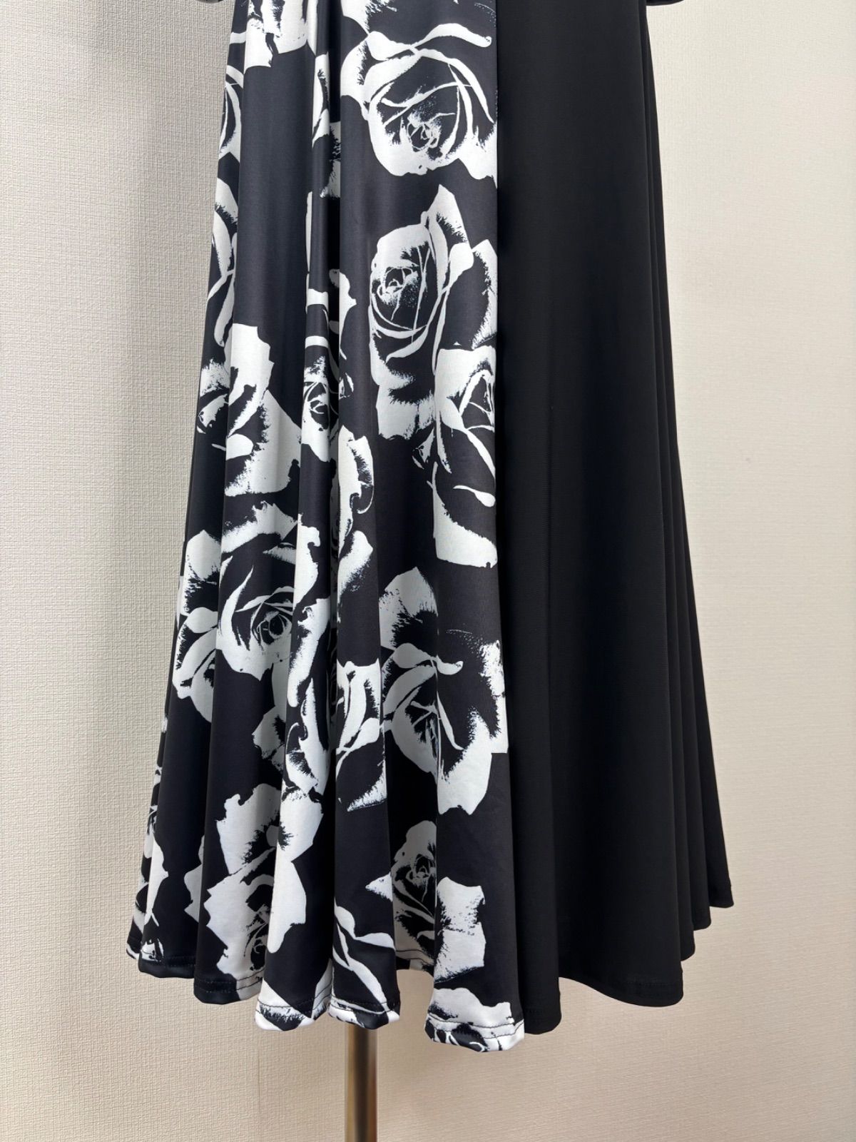 ワンピースドレス