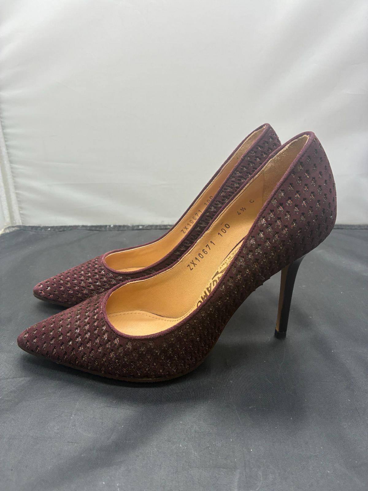 Ferragamo サルヴァトーレフェラガモ