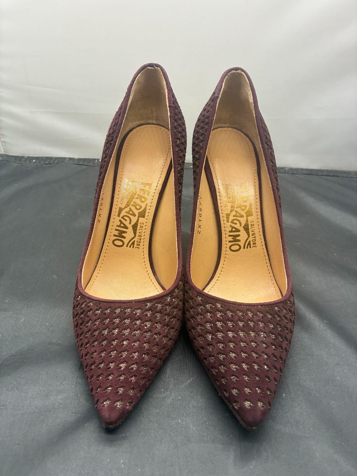 Salvatore Ferragamo サルヴァトーレフェラガモ パンプス ヒール ボルドー 4 1|2 D25071469