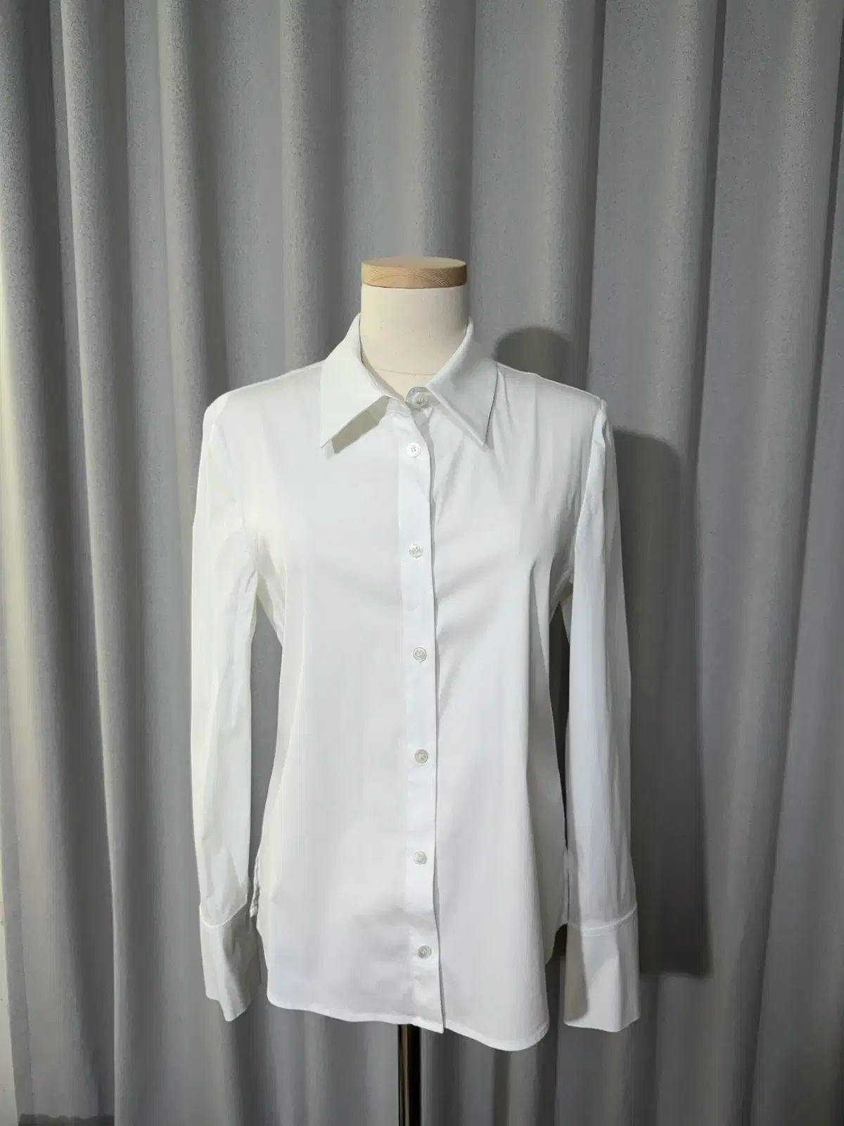 ミシャ ボタンアップ カフス ブラウス ホワイト - 未着用