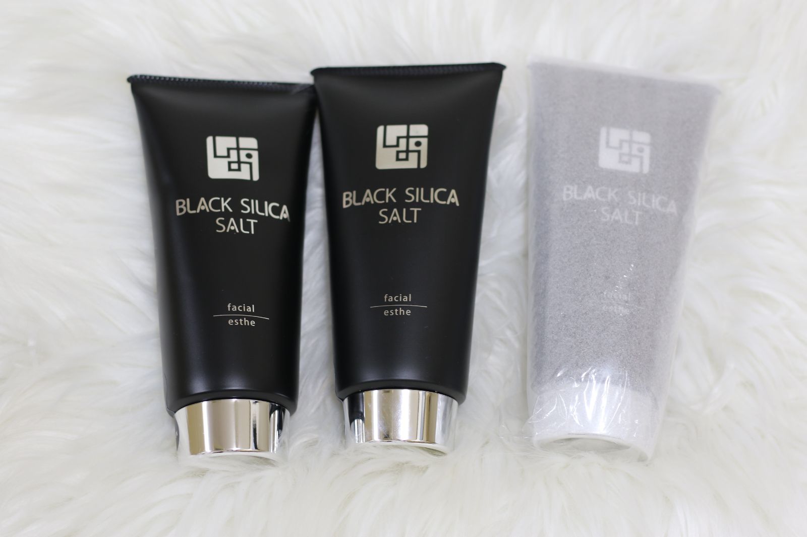 ブラックシリカソルト フェイシャルエステ 内容量180g ×1本 ×2本 セット