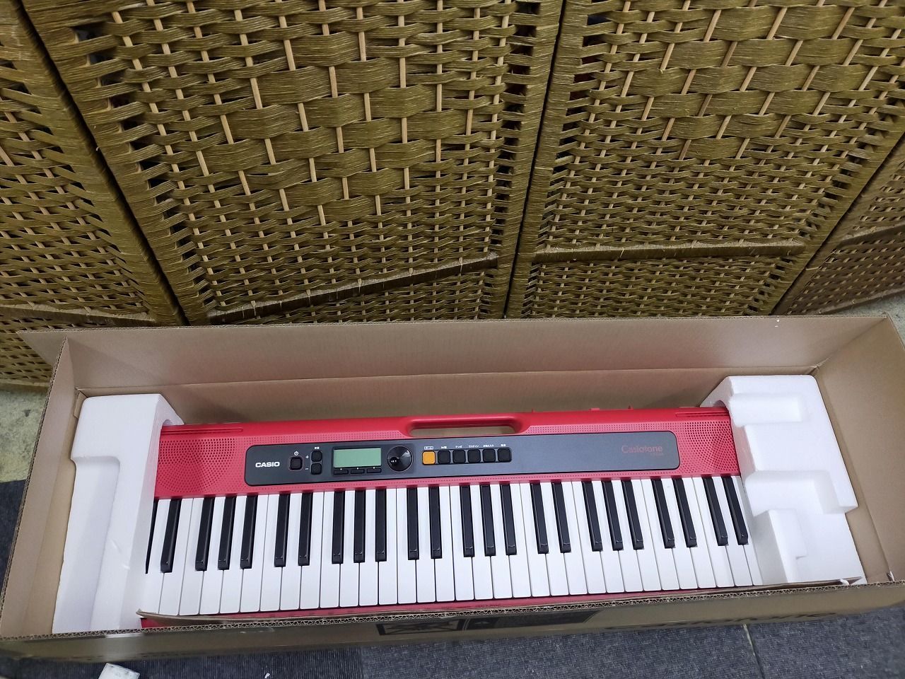 カシオ CASIO 電子キーボード Casiotone CT-S200RD レッド 赤 61鍵盤 軽量＆コンパクト 持ち運びしやすくPOPデザイン ダンスミュージックモードFfg_01A_0103_4971850314998_A01_yahoo0 MARWIL-DEMENAGEMENTS_CH