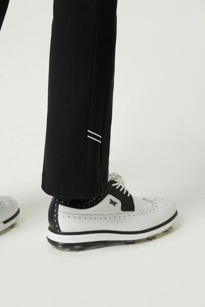 ブーツカットパンツ