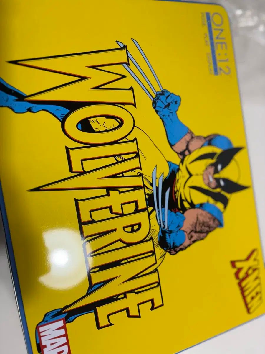 MEZCO エクスマン ウール Wolverin 6インチ フィギュア