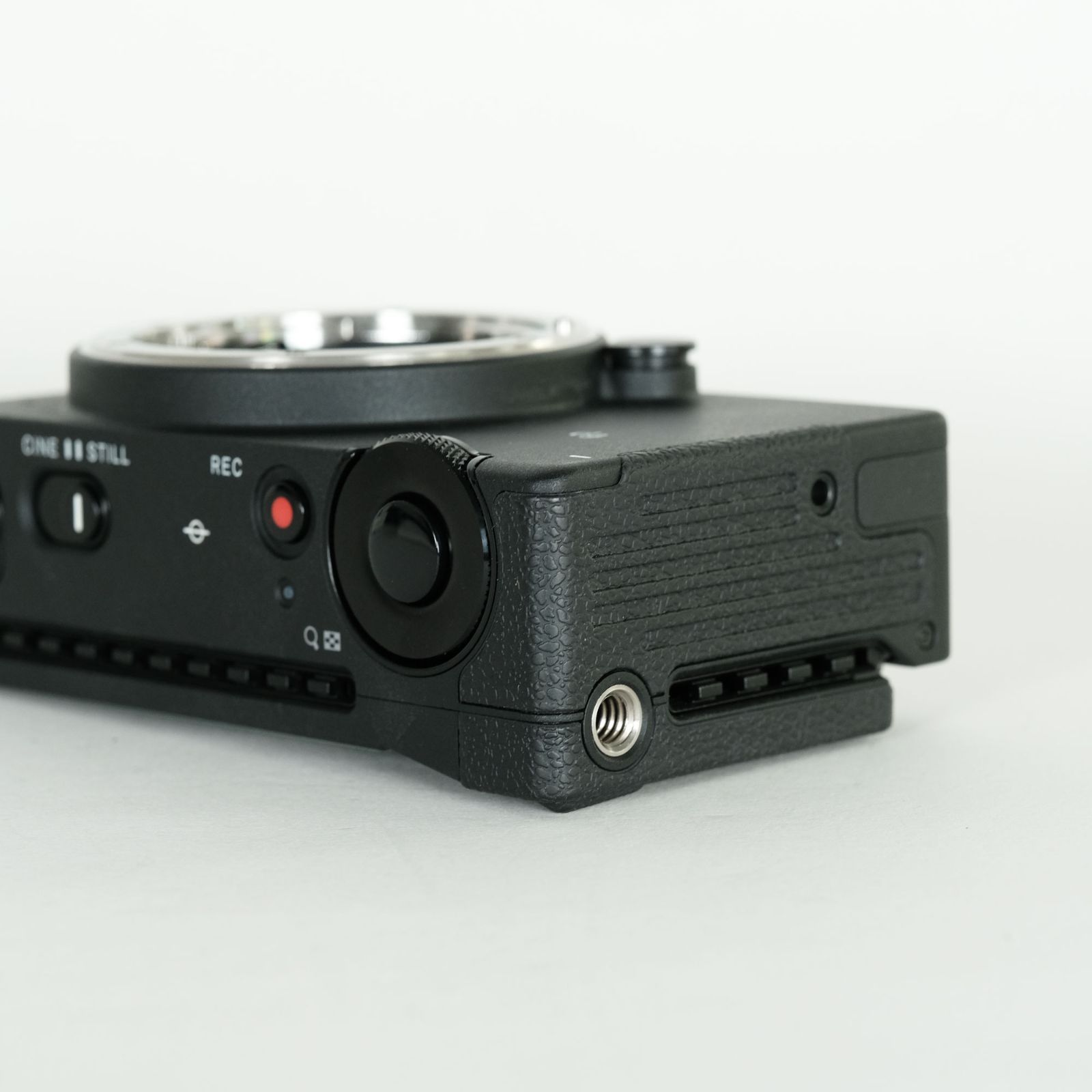 LEICA
