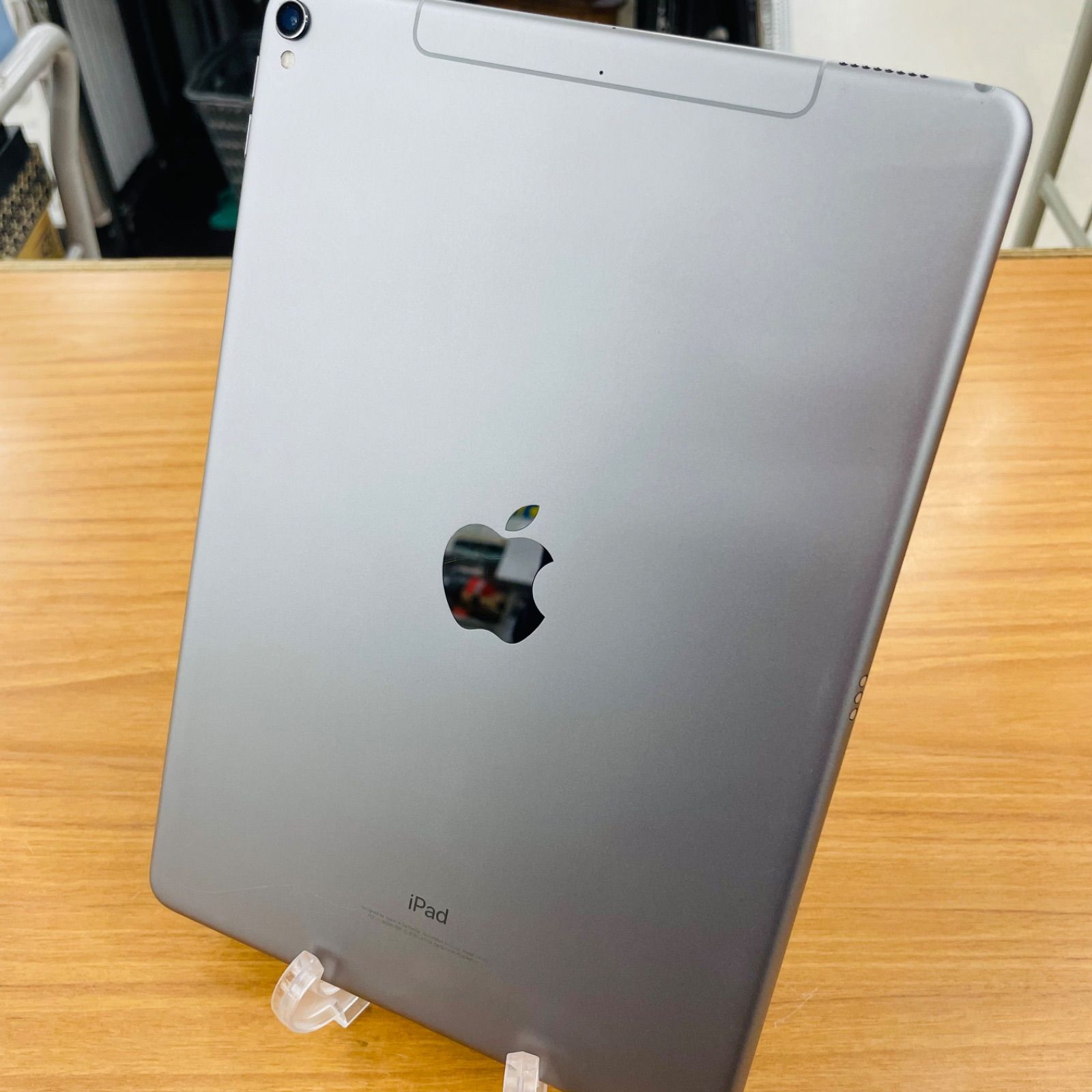 中古品】 Apple アップル iPad Pro 256GB 10.5インチ A1709 MPHG2J/A