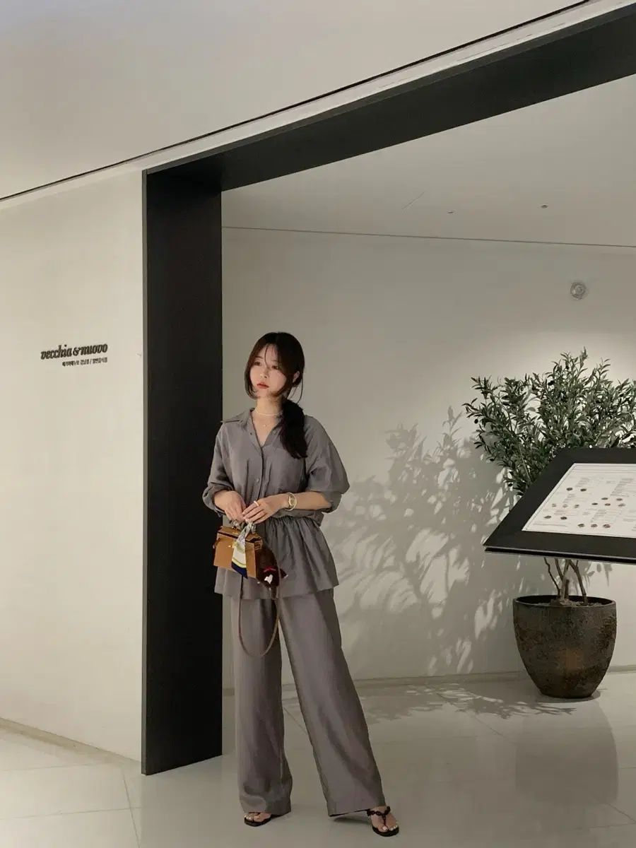 ハロウィン特価！ミニオンコスプレ着ぐるみ 忘年会 二次会 誕生日会