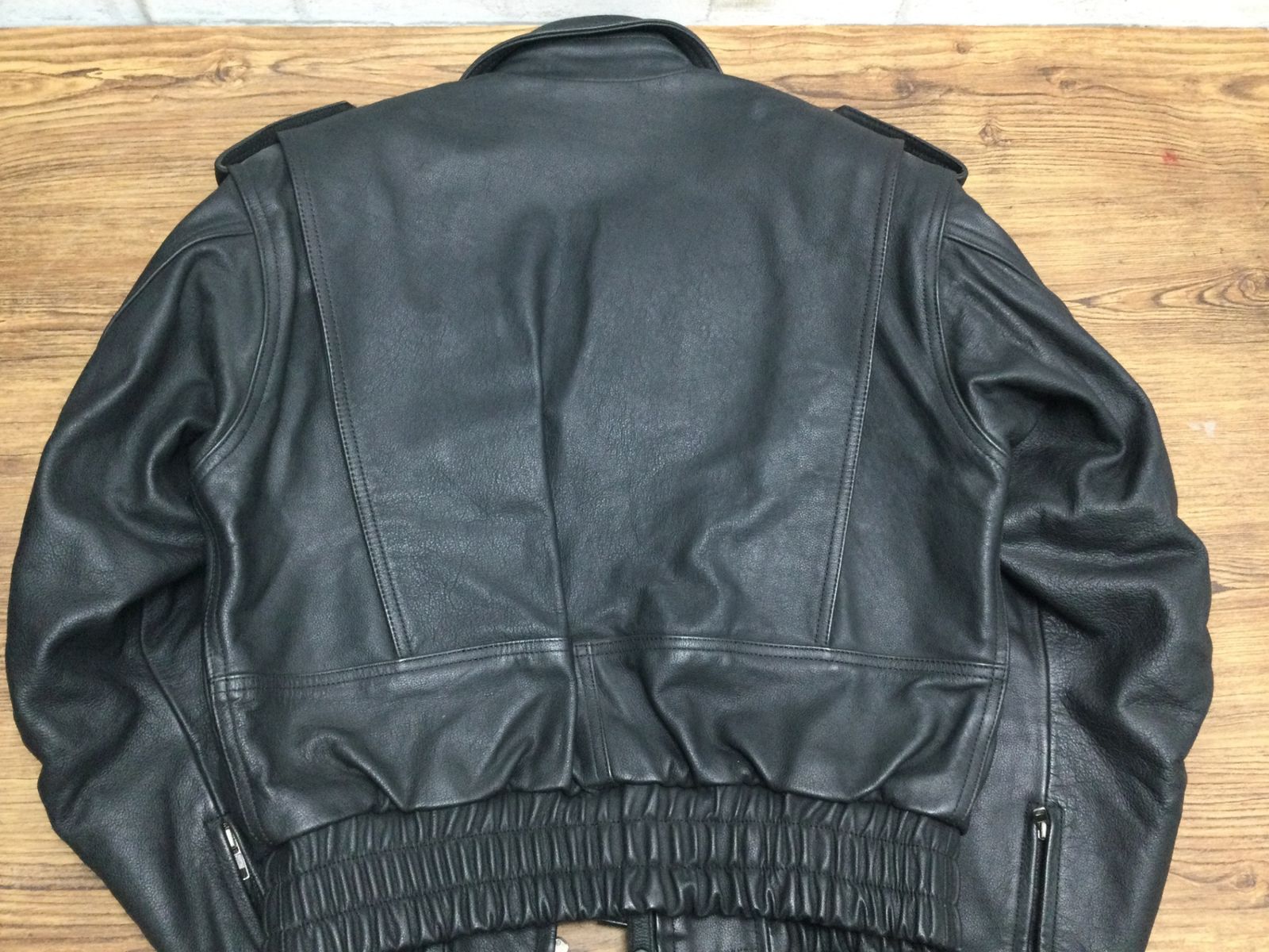 本革 バイクウェア